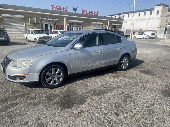 Volkswagen Passat 2005, 205,000 km - 2.0 l - Bakı