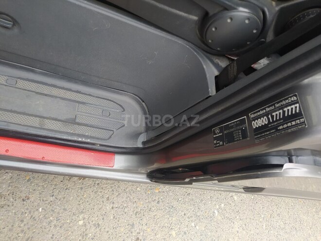 Mercedes  2009, 327,899 km - 2.1 l - Bakı