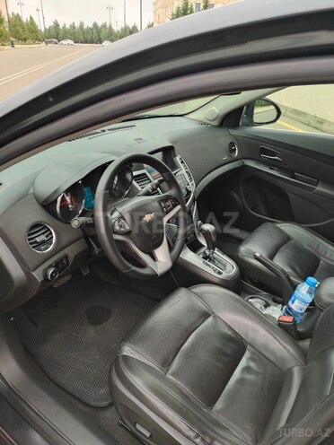 Chevrolet Cruze 2012, 268,364 km - 1.4 l - Mingəçevir