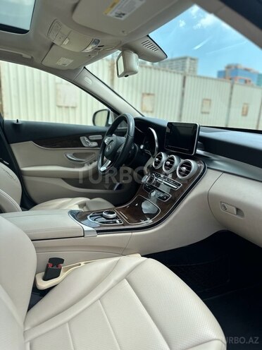 Mercedes C 300 2017, 180,000 km - 2.0 l - Bakı