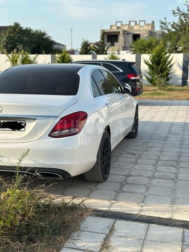 Mercedes C 300 2017, 180,000 km - 2.0 l - Bakı