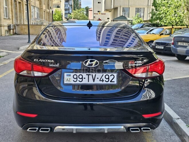 Hyundai Elantra 2015, 131,966 km - 1.8 l - Bakı