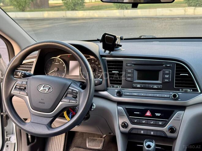 Hyundai Elantra 2016, 86,224 km - 2.0 l - Bakı