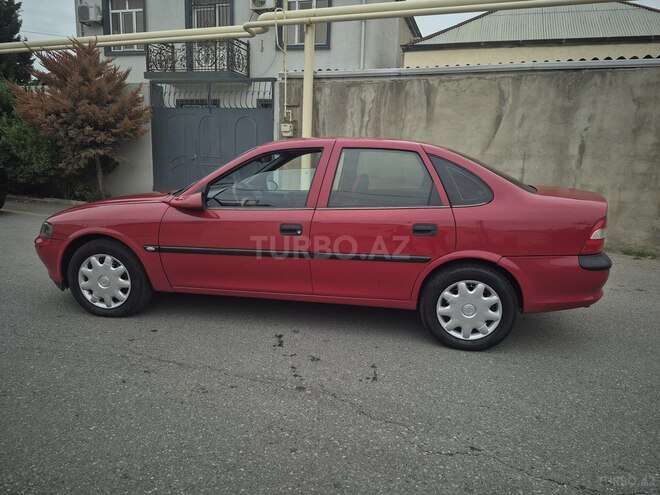 Opel Vectra 1997, 262,000 km - 2.0 l - Bakı