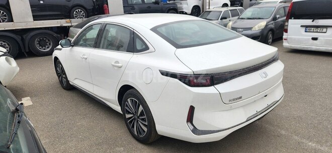 Changan Qiyuan A05 2025, 0 km - 1.5 l - Bakı