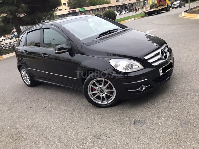 Mercedes B 180 2010, 178,000 km - 1.7 l - Sumqayıt