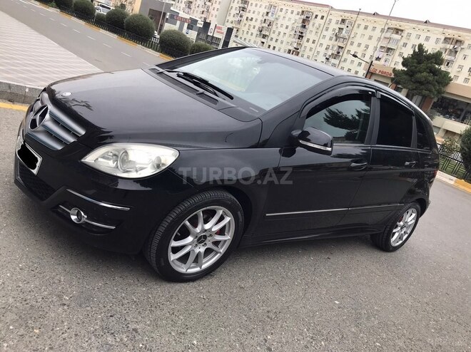 Mercedes B 180 2010, 178,000 km - 1.7 l - Sumqayıt