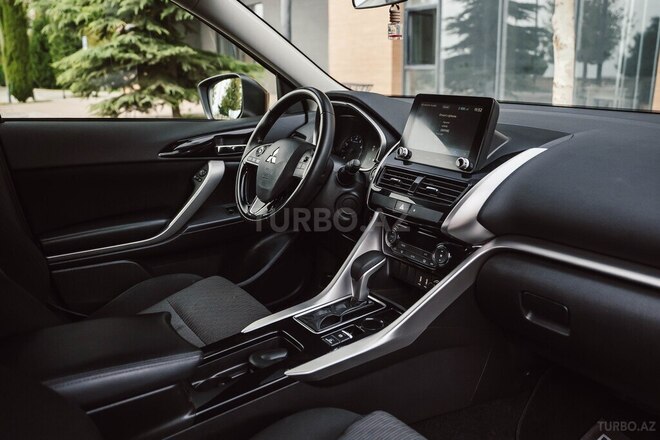 Mitsubishi Eclipse Cross 2022, 41,000 km - 2.0 l - Bakı