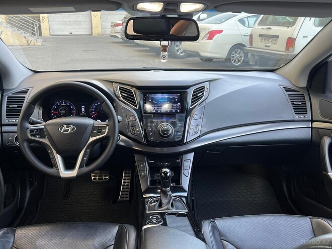 Hyundai i40 2012, 233,000 km - 2.0 l - Bakı