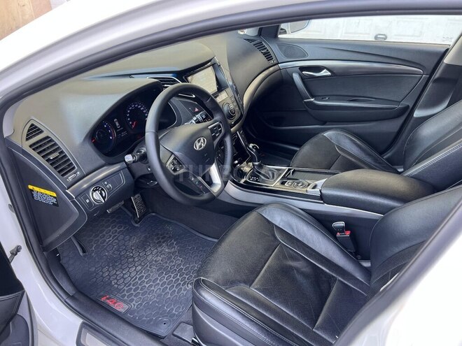 Hyundai i40 2012, 233,000 km - 2.0 l - Bakı