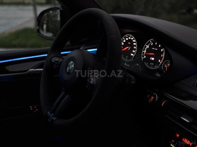 BMW X5 M 2014, 105,000 km - 4.4 л - Bakı