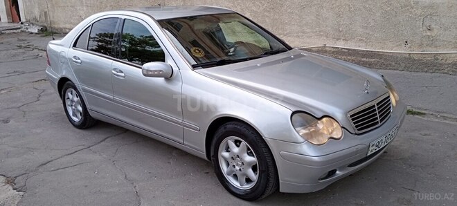 Mercedes C 200 2000, 325,000 km - 2.0 l - Sumqayıt