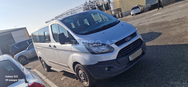 Ford Tourneo Custom 2015, 313,000 km - 2.2 l - Bakı