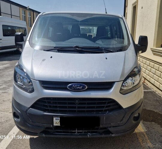 Ford Tourneo Custom 2015, 313,000 km - 2.2 l - Bakı