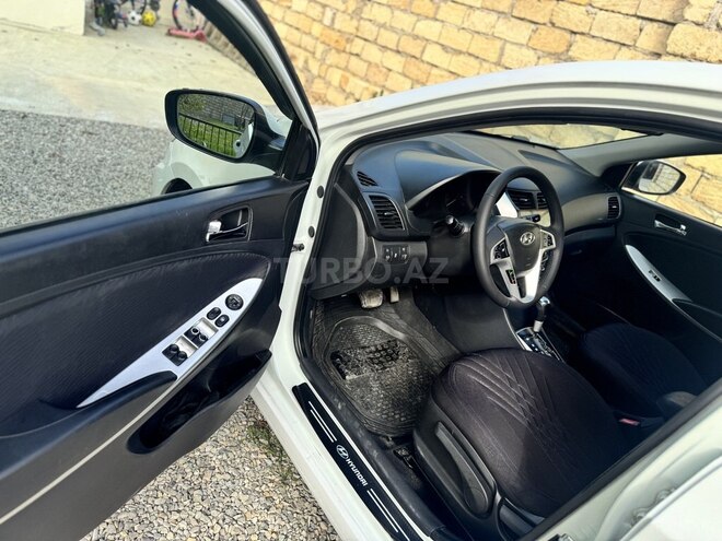 Hyundai Accent 2011, 267,000 km - 1.6 l - Bakı