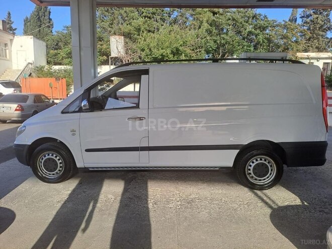 Mercedes Vito 2009, 380,000 km - 2.1 л - Bakı