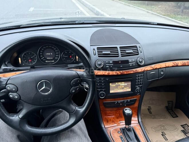 Mercedes E 220 2009, 256,400 km - 2.2 l - Bakı