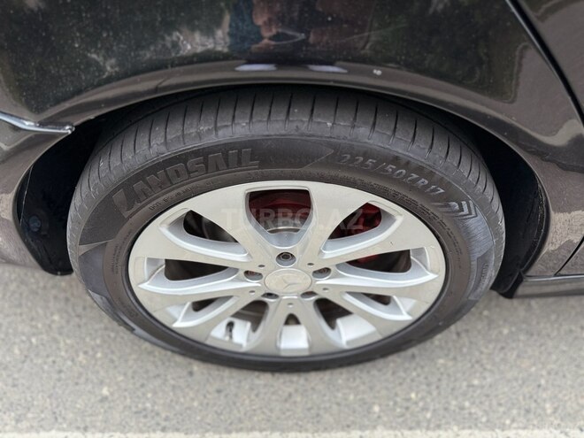 Mercedes E 220 2009, 256,400 km - 2.2 l - Bakı