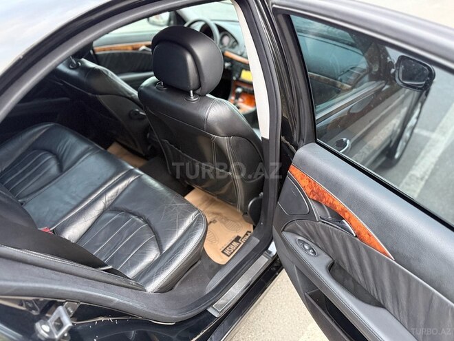 Mercedes E 220 2009, 256,400 km - 2.2 l - Bakı
