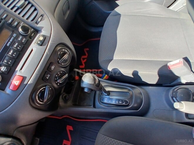 Kia Rio 2011, 184,000 km - 1.4 l - Bakı