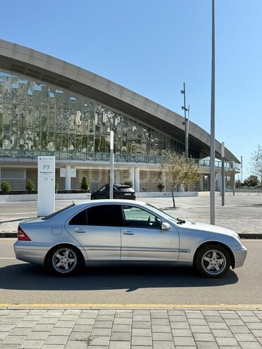 Mercedes C 180 2001, 280,000 km - 1.8 l - Bakı