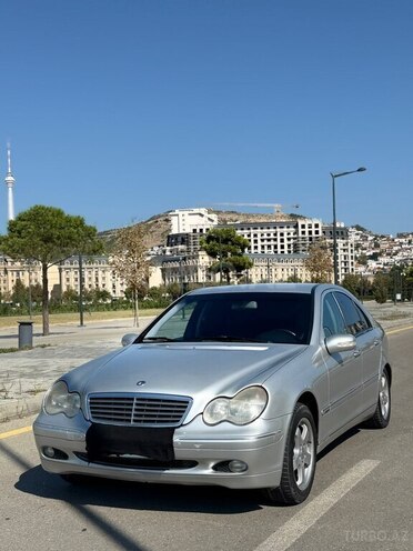 Mercedes C 180 2001, 280,000 km - 1.8 l - Bakı