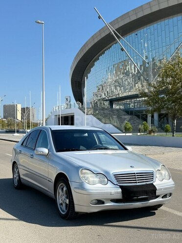 Mercedes C 180 2001, 280,000 km - 1.8 l - Bakı