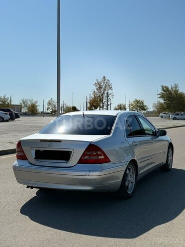 Mercedes C 180 2001, 280,000 km - 1.8 l - Bakı
