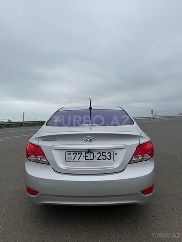 Hyundai Accent 2011, 250,266 km - 1.6 l - Lənkəran