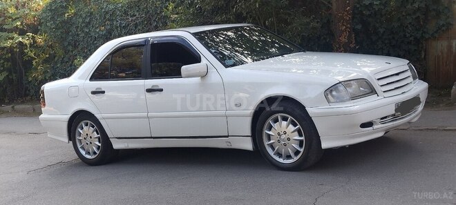 Mercedes C 220 1998, 367,542 km - 2.2 л - Bakı