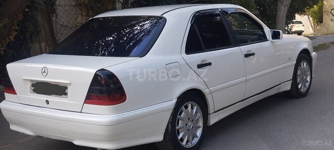 Mercedes C 220 1998, 367,542 km - 2.2 л - Bakı