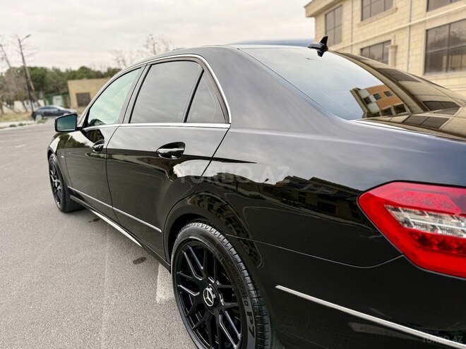 Mercedes E 220-14