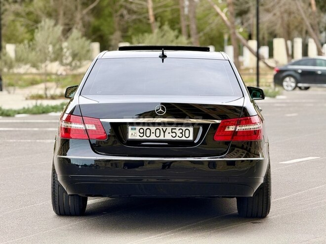 Mercedes E 220-6
