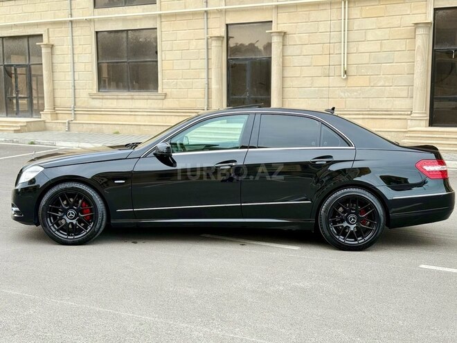 Mercedes E 220-8