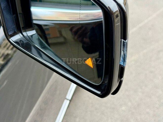 Mercedes E 220-9