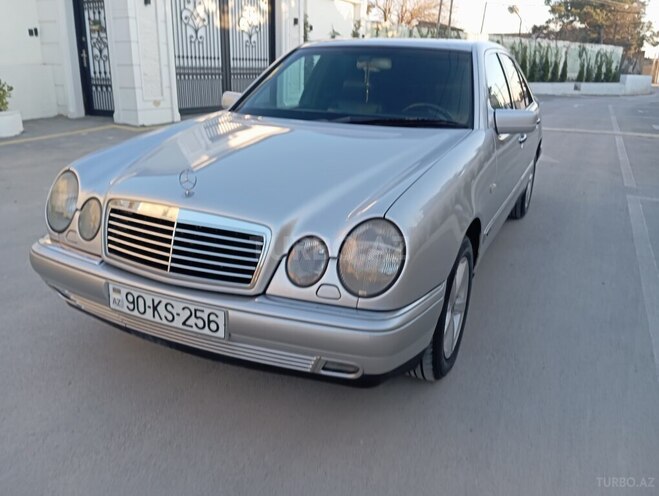 Mercedes E 220 1997, 400,000 km - 2.2 l - Bakı