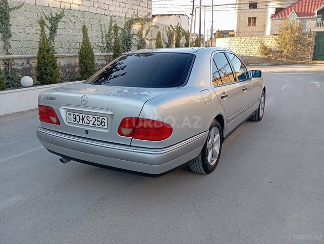 Mercedes E 220 1997, 400,000 km - 2.2 l - Bakı
