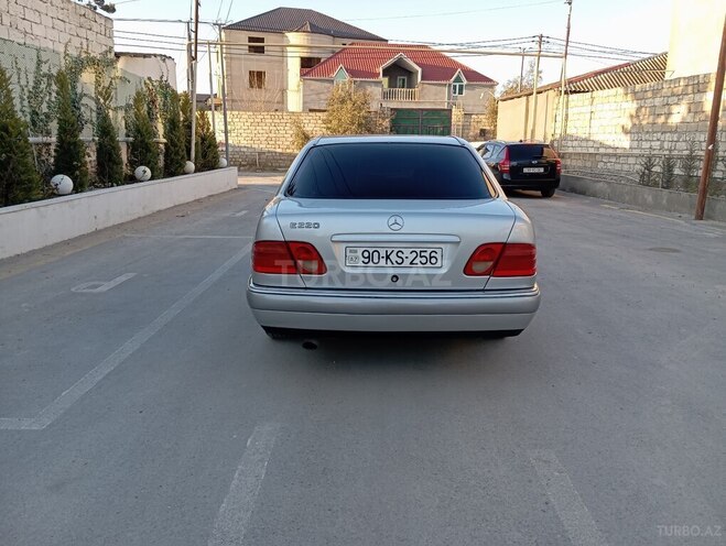 Mercedes E 220 1997, 400,000 km - 2.2 l - Bakı