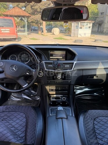 Mercedes E 350 4MATIC 2010, 304,166 km - 3.5 l - Bakı