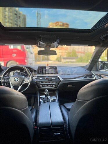 BMW 520 2017, 153,500 km - 2.0 l - Bakı