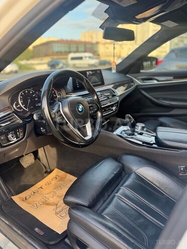 BMW 520 2017, 153,500 km - 2.0 l - Bakı