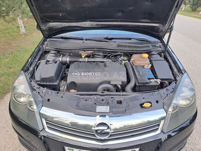 Opel Astra 2010, 285,000 km - 1.3 l - Bakı