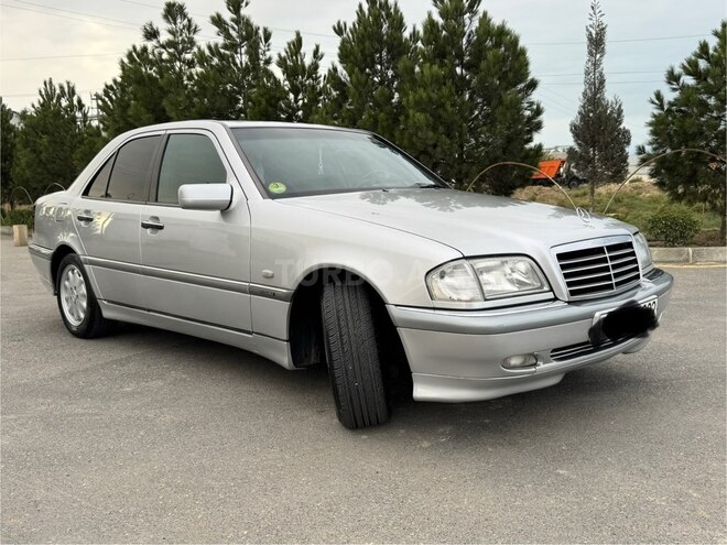 Mercedes C 220 1999, 340,000 km - 2.2 l - Sumqayıt