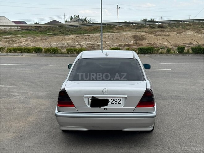 Mercedes C 220 1999, 340,000 km - 2.2 l - Sumqayıt