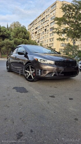 Kia Forte 2017, 210,341 km - 2.0 l - Bakı