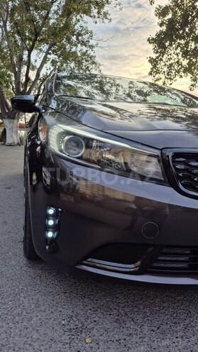 Kia Forte 2017, 210,341 km - 2.0 l - Bakı