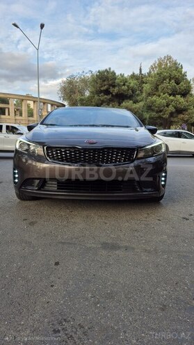 Kia Forte 2017, 210,341 km - 2.0 l - Bakı