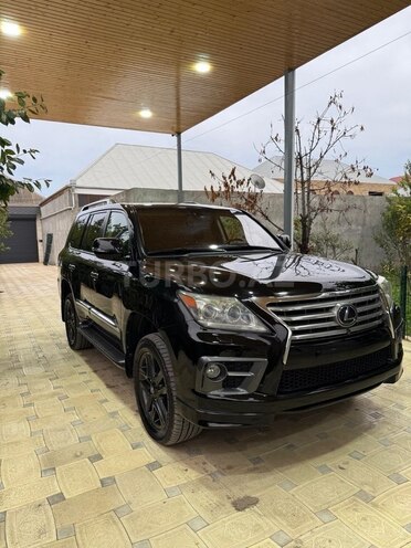Lexus LX 570 2013, 257,000 km - 5.7 l - Gəncə