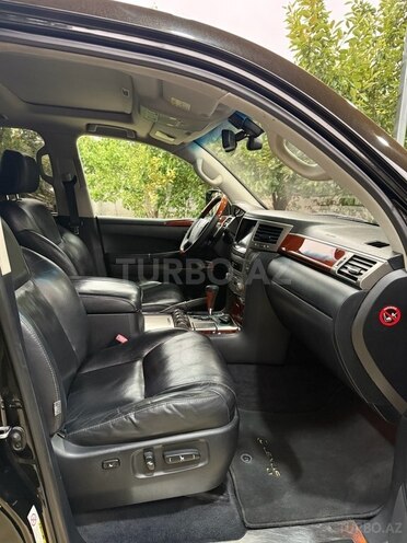 Lexus LX 570 2013, 257,000 km - 5.7 l - Gəncə