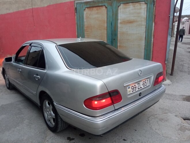 Mercedes E 230 1996, 252,630 km - 2.3 л - Bakı